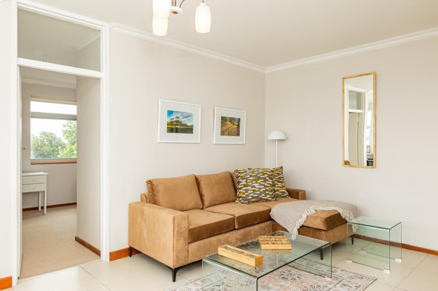 To Let 1 Bedroom Property for Rent in Rondebosch Western Cape